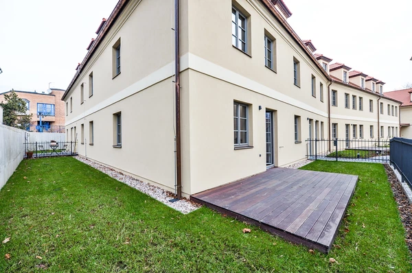 U Matěje, Dejvice - Prague 6 | Rent, Apartment, Three-bedroom (4+kk), 110 m²