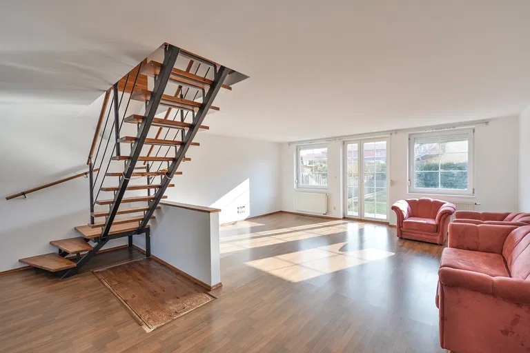 Sukova, Velké Přílepy - Praha-západ | Sale, House, Four-bedroom (5+kk), 181 m²