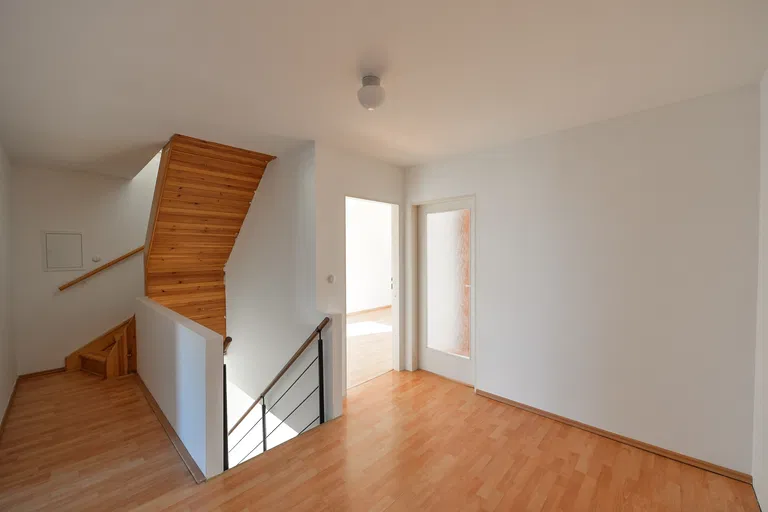 Sukova, Velké Přílepy - Praha-západ | Sale, House, Four-bedroom (5+kk), 181 m²