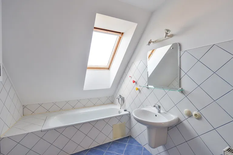 Sukova, Velké Přílepy - Praha-západ | Sale, House, Four-bedroom (5+kk), 181 m²