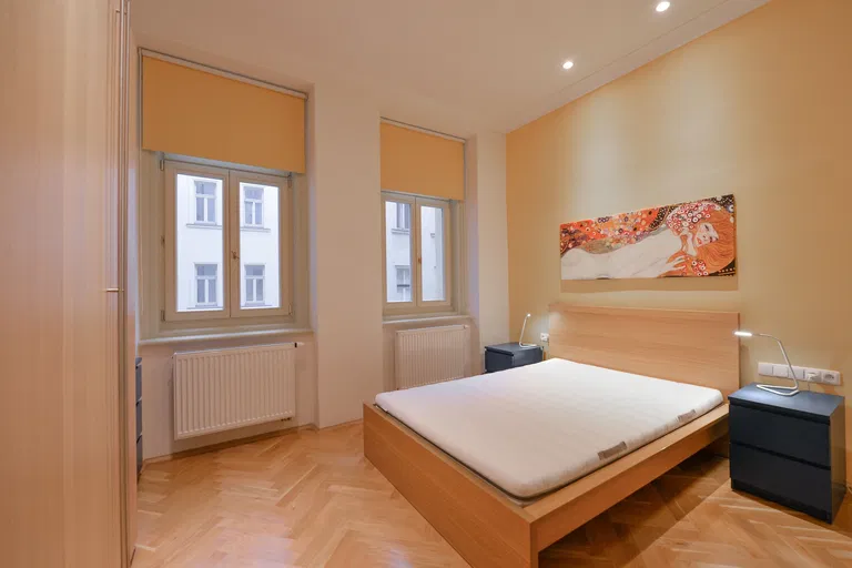 Soukenická, Nové Město - Praha 1 | Pronájem, Byt, 2+kk, 66 m²