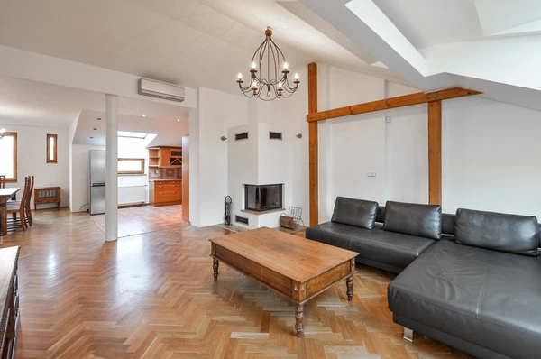 Pod Baštami, Hradčany - Prague 6 | Rent, Apartment, Three-bedroom (4+kk), 187 m²