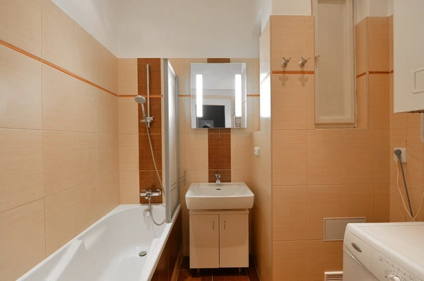 Rašínovo nábřeží, Nové Město - Prague 2 | Rent, Apartment, Two-bedroom (3+1), 104 m²