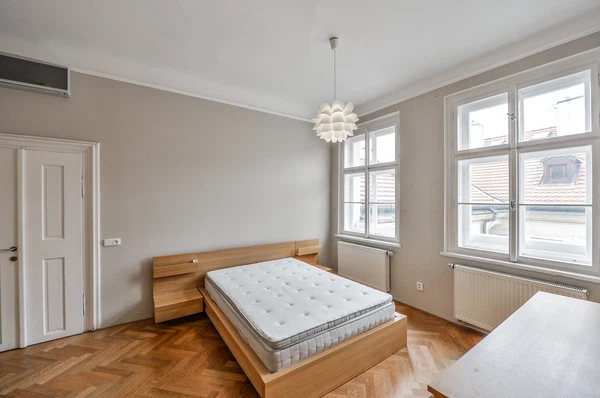 Nerudova, Malá Strana - Prague 1 | Rent, Apartment, Four-bedroom (5+1), 200 m²