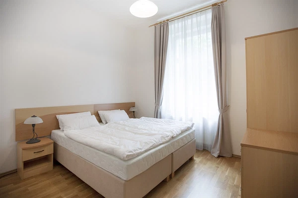 Varšavská, Vinohrady - Praha 2 | Pronájem, Byt, 3+kk, 96 m²