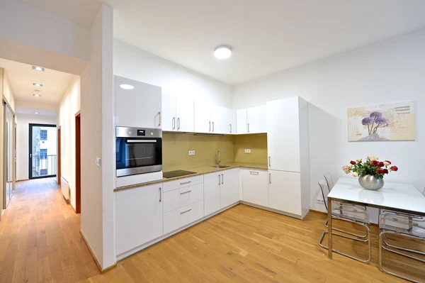 U Studánky, Bubeneč - Prague 7 | Rent, Apartment, Two-bedroom (3+kk), 70 m²