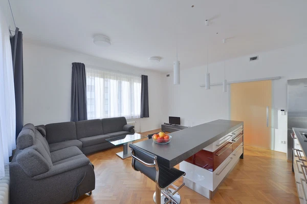 U Smaltovny, Holešovice - Prague 7 | Rent, Apartment, One-bedroom (2+kk), 65 m²