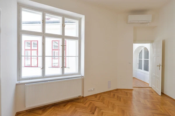 Vodičkova, Nové Město - Prague 1 | Rent, Apartment, Three-bedroom (4+1), 158 m²