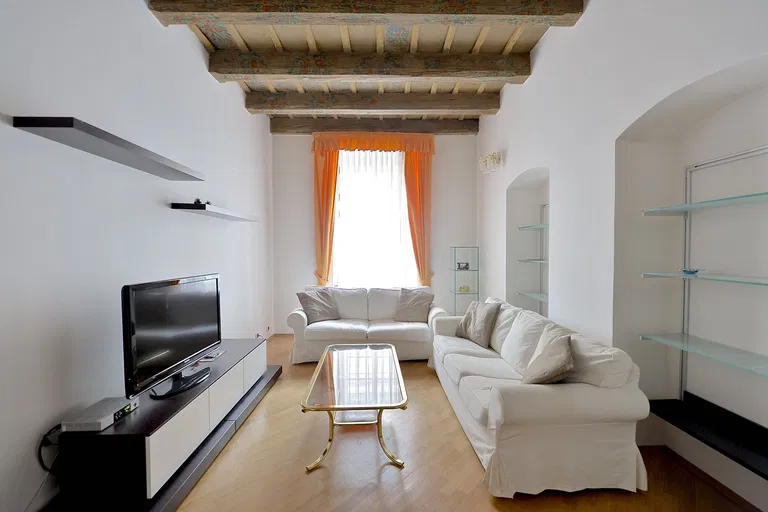 Vlašská, Malá Strana - Praha 1 | Pronájem, Byt, 3+kk, 93 m²