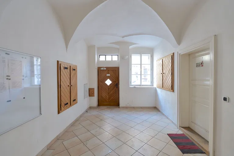 Vlašská, Malá Strana - Praha 1 | Pronájem, Byt, 3+kk, 93 m²