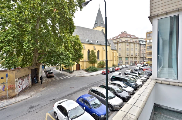 Klimentská, Nové Město - Prague 1 | Rent, Apartment, Three-bedroom (4+1), 185 m²