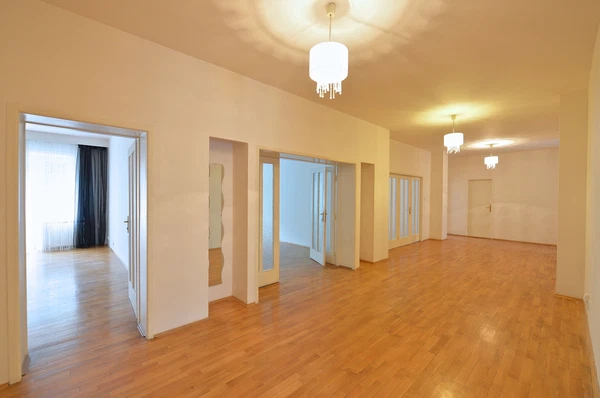 Klimentská, Nové Město - Prague 1 | Rent, Apartment, Three-bedroom (4+1), 185 m²