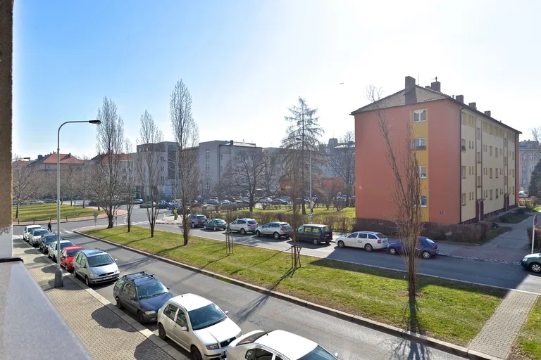 Zelená, Dejvice - Prague 6 | Sale, Apartment, Two-bedroom (3+kk), 84 m²