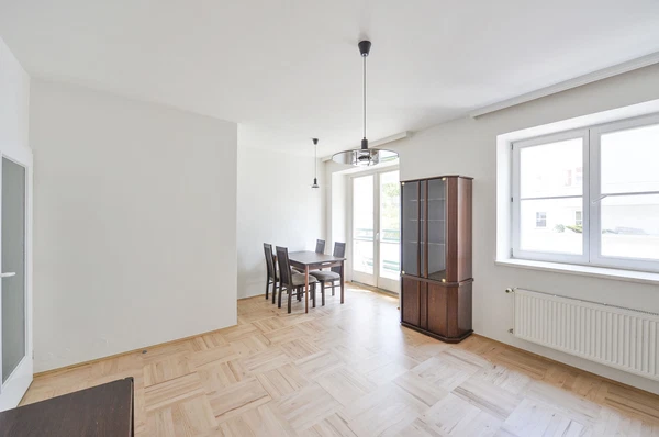 V Kapslovně, Žižkov - Prague 3 | Rent, Apartment, Two-bedroom (3+1), 78 m²