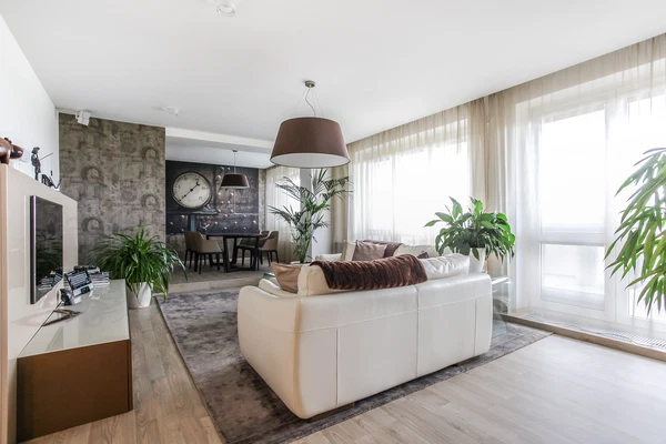 K Chaloupkám, Záběhlice - Prague 10 | Sale, Apartment, Three-bedroom (4+kk), 157 m²