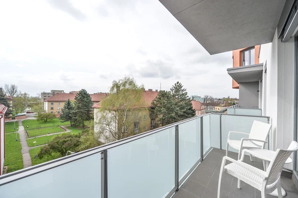 Čumpelíkova, Kobylisy - Prague 8 | Rent, Apartment, One-bedroom (2+kk), 55 m²