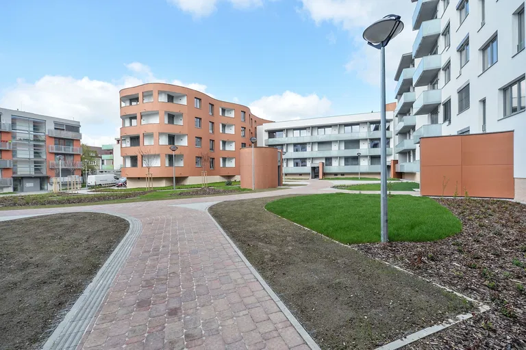 Čumpelíkova, Kobylisy - Praha 8 | Pronájem, Byt, 2+kk, 61 m²