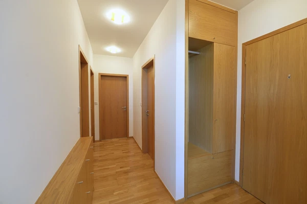 Korunní, Vinohrady - Prague 10 | Rent, Apartment, Two-bedroom (3+kk), 73 m²