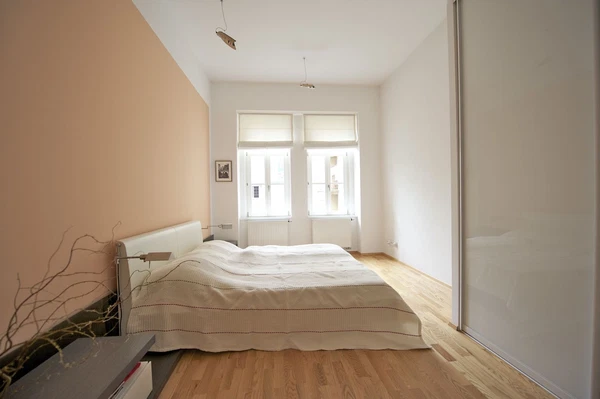 Pod Slovany, Nové Město - Prague 2 | Rent, Apartment, Two-bedroom (3+kk), 101 m²