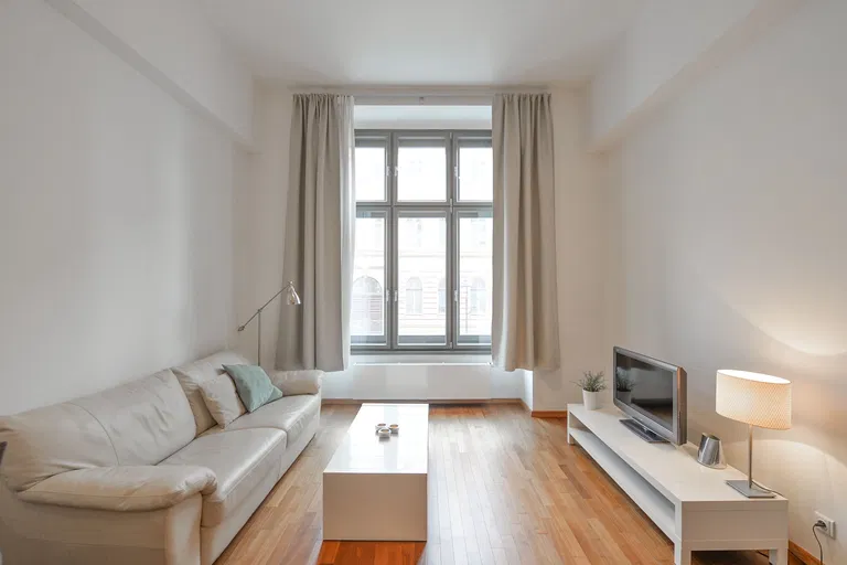Na Děkance, Nové Město - Praha 2 | Prodej, Byt, 2+kk, 55 m²