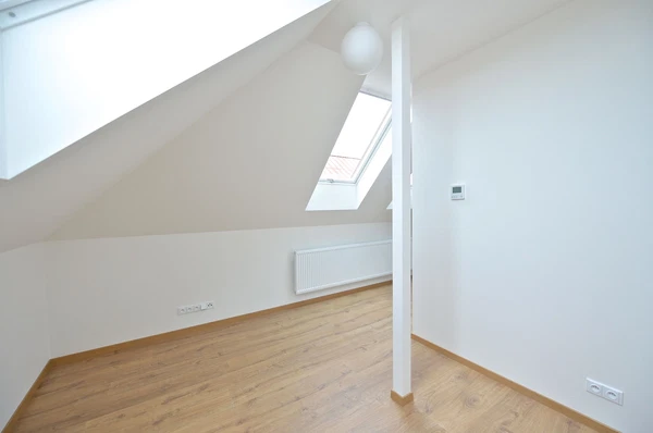 Kovářova, Stodůlky - Prague 5 | Rent, Apartment, One-bedroom (2+kk), 58 m²