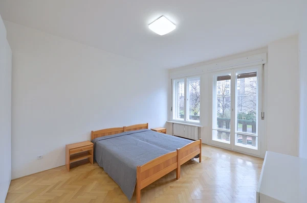 Klimentská, Nové Město - Prague 1 | Rent, Apartment, One-bedroom (2+1), 81 m²