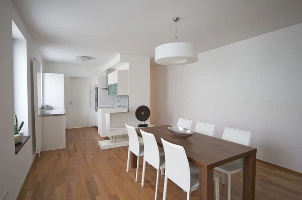 Šaldova, Karlín - Prague 8 | Rent, Apartment, Three-bedroom (4+kk), 122 m²