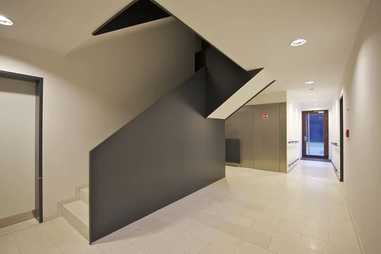 Šaldova, Karlín - Prague 8 | Rent, Apartment, Three-bedroom (4+kk), 174 m²