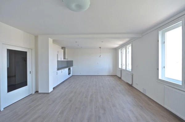 náměstí Interbrigády, Bubeneč - Prague 6 | Rent, Apartment, Three-bedroom (4+kk), 115 m²