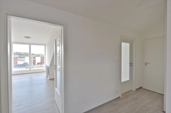 náměstí Interbrigády, Bubeneč - Prague 6 | Rent, Apartment, Three-bedroom (4+kk), 115 m²