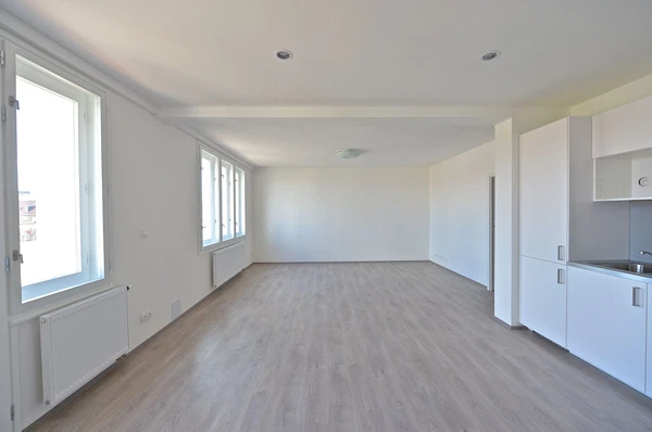 náměstí Interbrigády, Bubeneč - Prague 6 | Rent, Apartment, Three-bedroom (4+kk), 115 m²