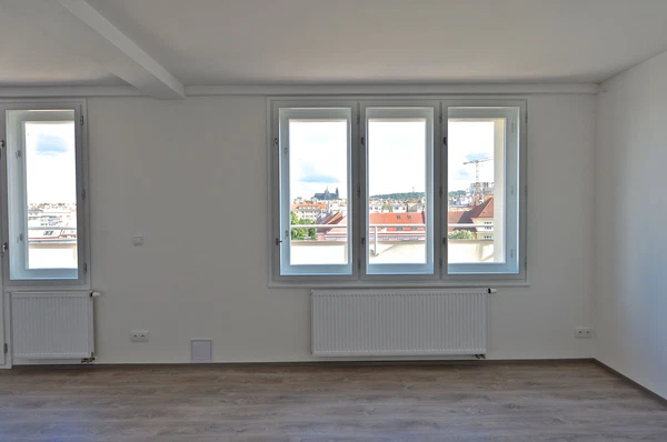 náměstí Interbrigády, Bubeneč - Prague 6 | Rent, Apartment, Three-bedroom (4+kk), 115 m²