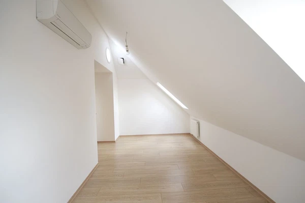 Kafkova, Dejvice - Prague 6 | Rent, Apartment, One-bedroom (2+kk), 65 m²