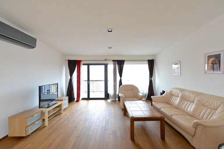 U Studánky, Bubeneč - Praha 7 | Pronájem, Byt, 4+kk, 145 m²