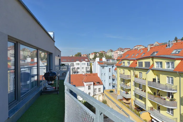 V Zahradách, Libeň - Praha 8 | Pronájem, Byt, 3+kk, 126 m²