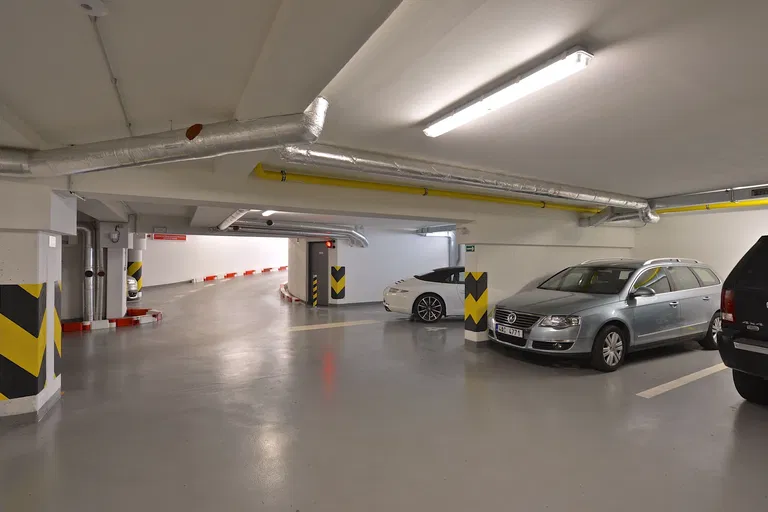 V Zahradách, Libeň - Praha 8 | Pronájem, Byt, 3+kk, 126 m²