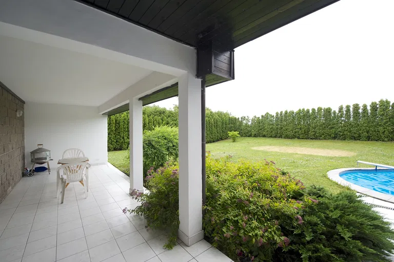 Za Dvorem, Horoměřice - Praha-západ | Pronájem, Rodinný dům, 6+1, 317 m²