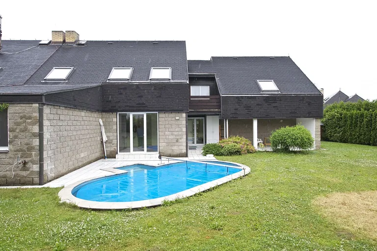 Za Dvorem, Horoměřice - Praha-západ | Pronájem, Rodinný dům, 6+1, 317 m²
