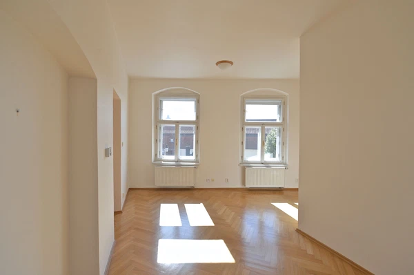 Cihelná, Malá Strana - Prague 1 | Rent, Apartment, Four-bedroom (5+1), 205 m²