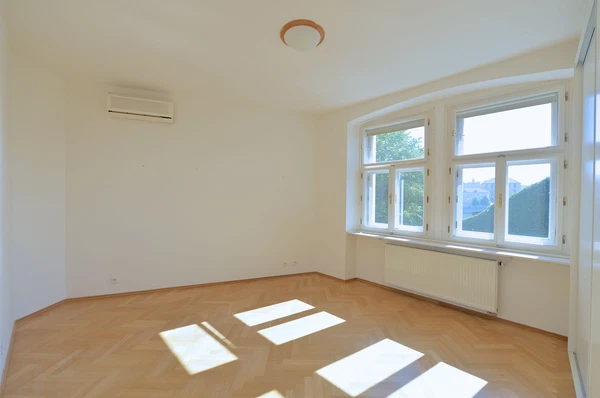 Cihelná, Malá Strana - Prague 1 | Rent, Apartment, Four-bedroom (5+1), 205 m²