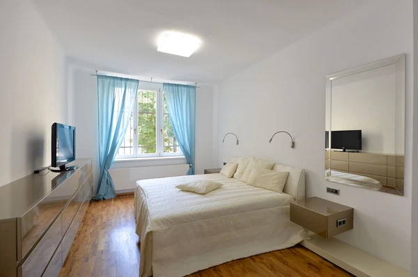 Koldínova, Žižkov - Prague 3 | Rent, Apartment, One-bedroom (2+kk), 136 m²