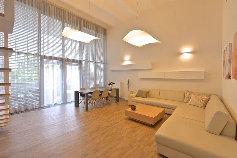 Na Maninách, Holešovice - Praha 7 | Pronájem, Byt, 3+kk, 150 m²