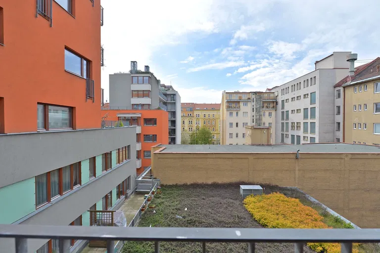 Na Maninách, Holešovice - Praha 7 | Pronájem, Byt, 2+kk, 63 m²