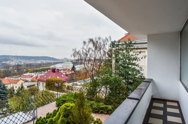 Na Vápenném, Podolí - Prague 4 | Rent, Apartment, Five-bedroom (6+1), 180 m²