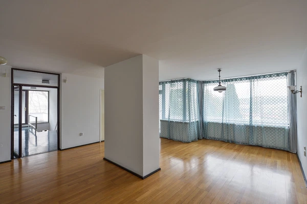 Na Vápenném, Podolí - Prague 4 | Rent, Apartment, Five-bedroom (6+1), 180 m²