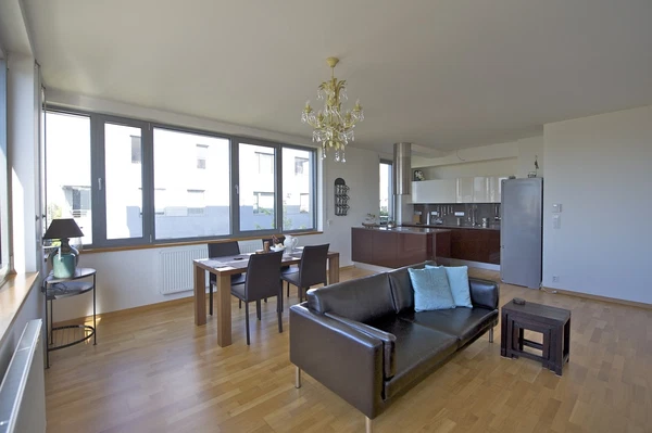 Na Prosecké vyhlídce, Prosek - Prague 9 | Rent, Apartment, Two-bedroom (3+kk), 77 m²