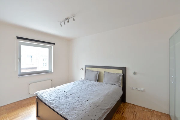 Prokopova, Žižkov - Praha 3 | Pronájem, Byt, 2+kk, 62 m²