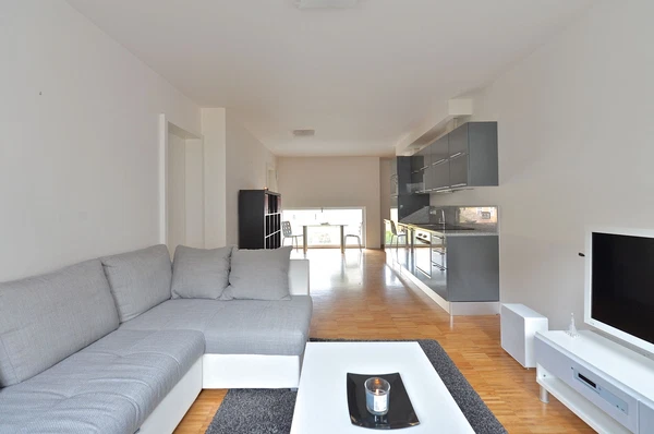 Prokopova, Žižkov - Prague 3 | Rent, Apartment, One-bedroom (2+kk), 62 m²