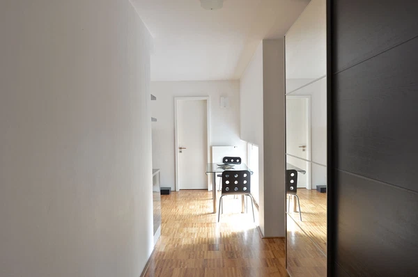 Prokopova, Žižkov - Prague 3 | Rent, Apartment, One-bedroom (2+kk), 62 m²