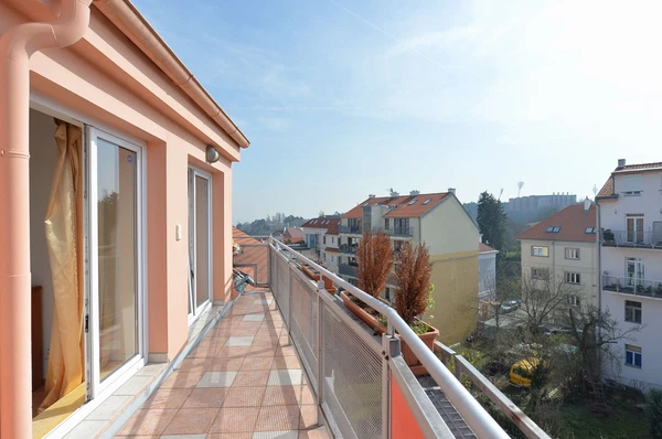 Závěrka, Břevnov - Prague 6 | Rent, Apartment, Three-bedroom (4+kk), 110 m²